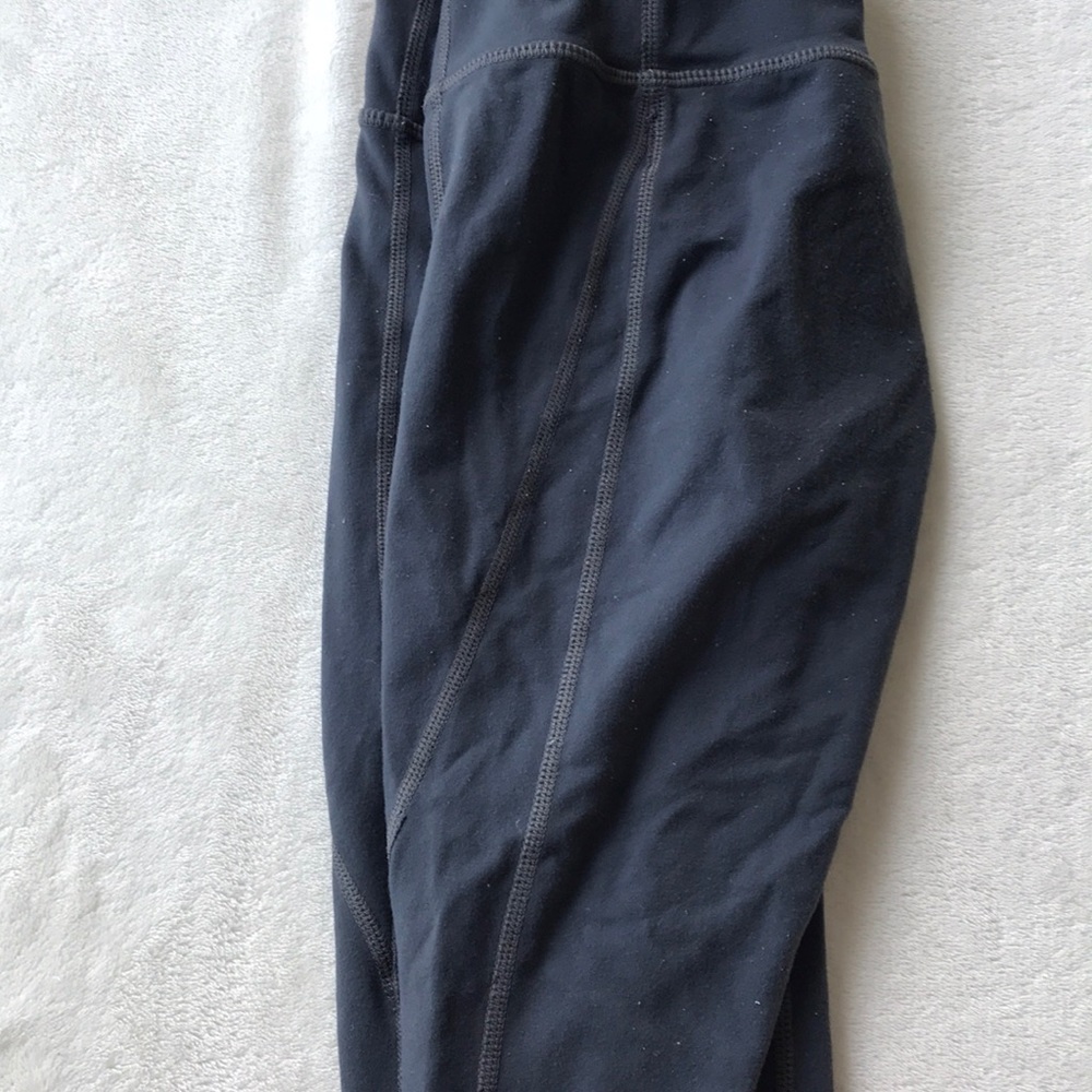 grey athleta leggings (cropped) - Picture 4 of 5